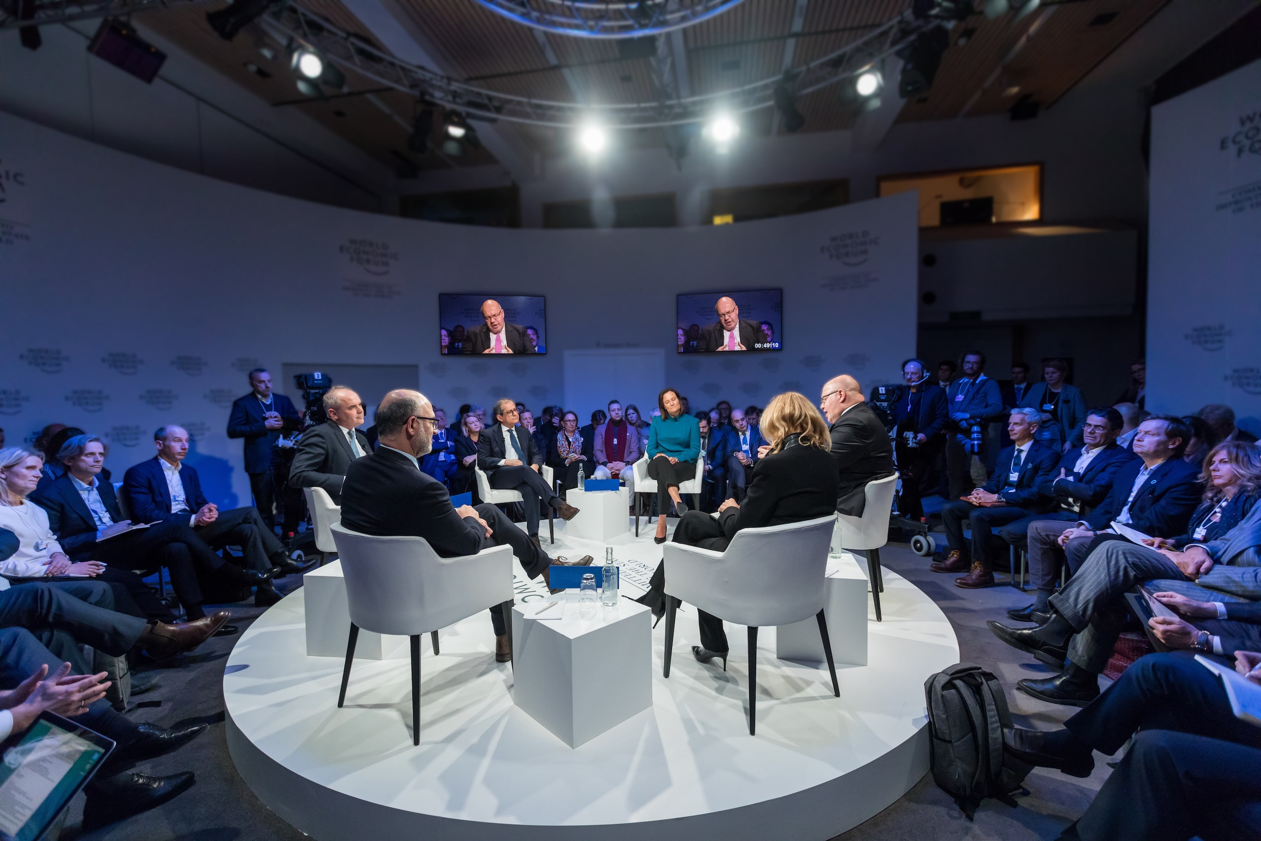 Panel discussion on stage at the EDPS conference, streamed by Jet-Stream