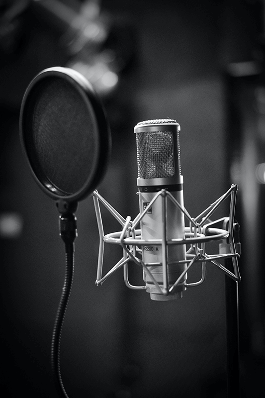 Studio microphone in black and white, live streaming for everyone