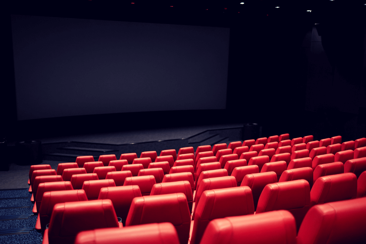 Empty cinema with red seats, header for Jet-Stream OTT